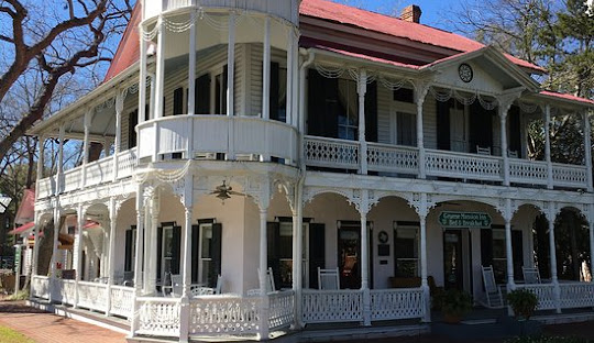 Gutter Installation - Comal County, TX